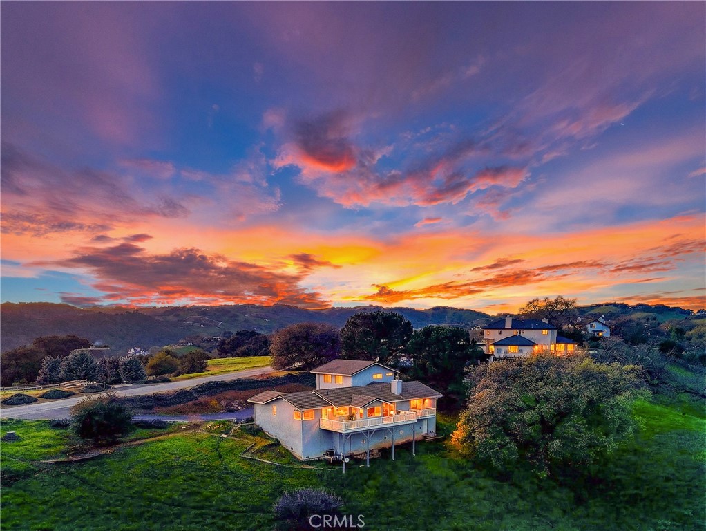 11200 Santa Ana Rd, Atascadero, CA 93422