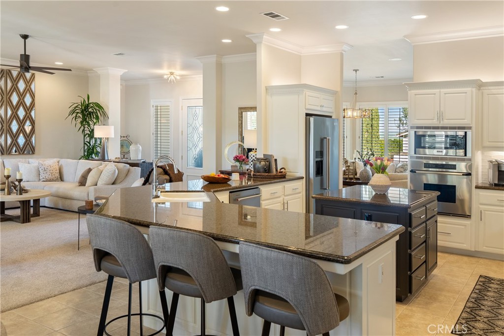 2261 Almond Springs, Paso Robles, CA 93446