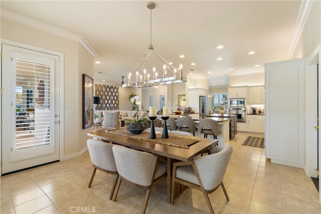 2261 Almond Springs, Paso Robles, CA 93446