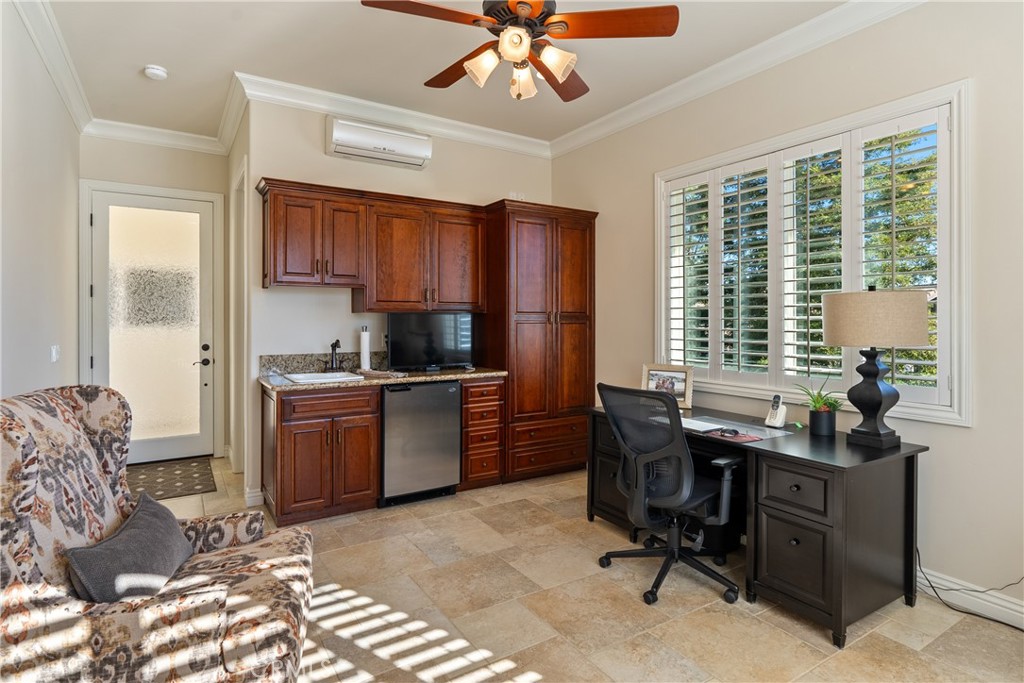 2261 Almond Springs, Paso Robles, CA 93446