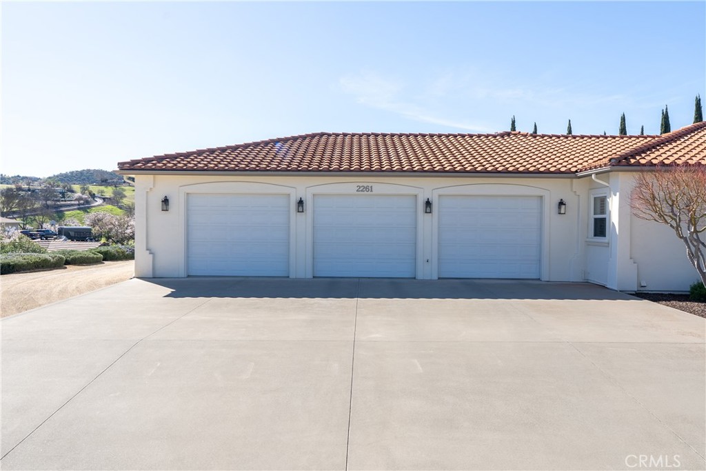 2261 Almond Springs, Paso Robles, CA 93446