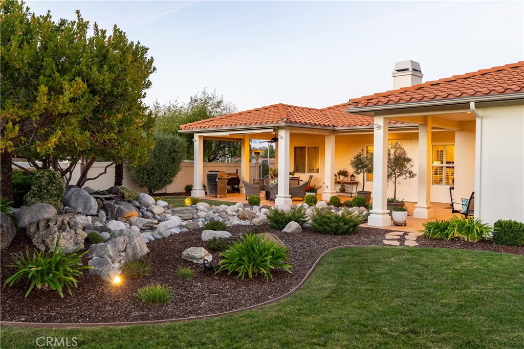 2261 Almond Springs, Paso Robles, CA 93446