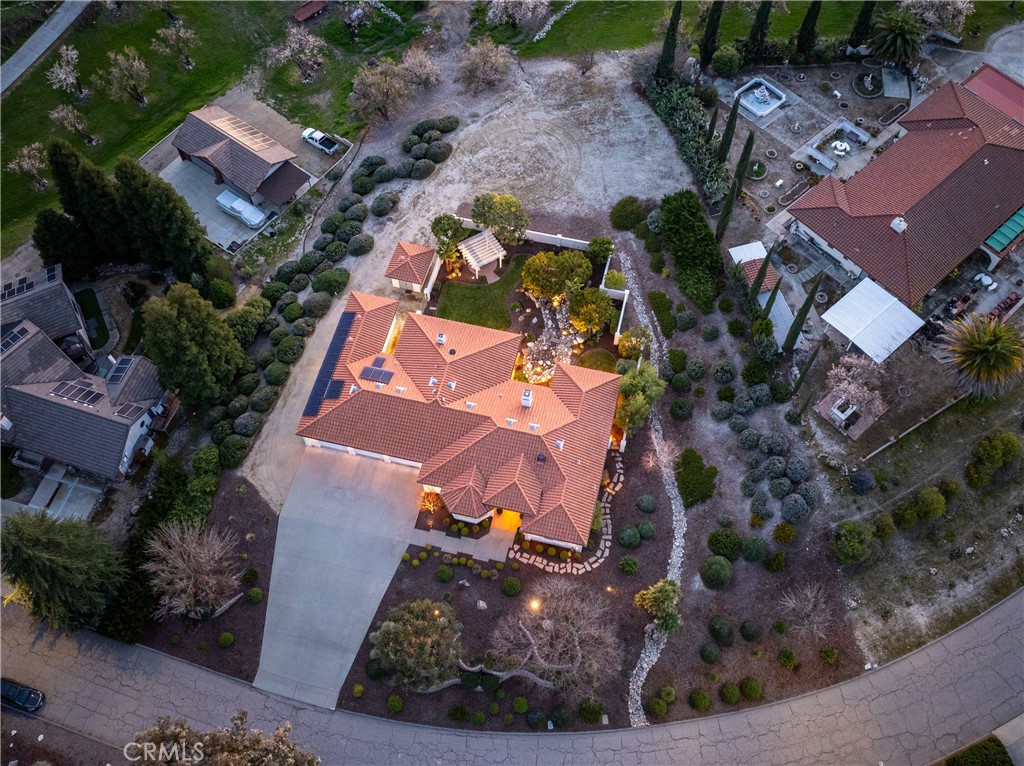2261 Almond Springs, Paso Robles, CA 93446