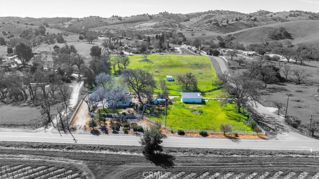 4003 El Pomar, Templeton, CA 93465