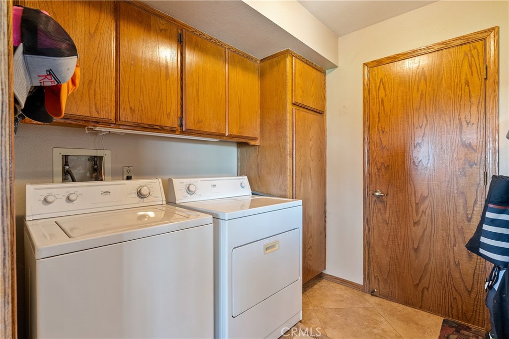 7686 Feenstra Road, Paso Robles, CA 93446