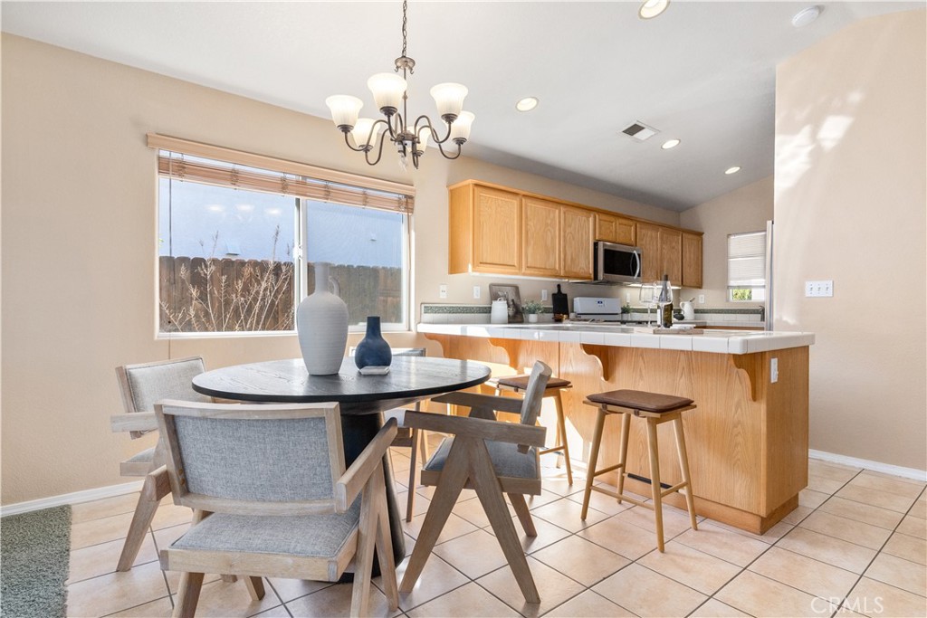 8640 Paseo De Caballo, Atascadero, CA 93422