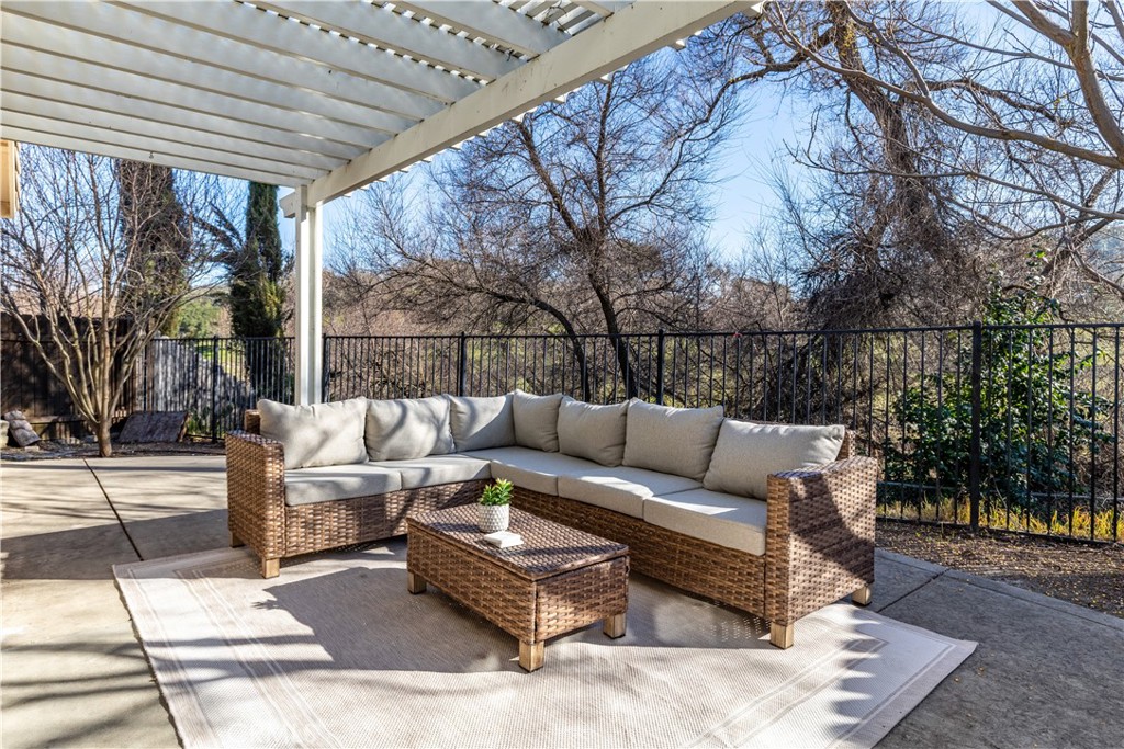 8640 Paseo De Caballo, Atascadero, CA 93422