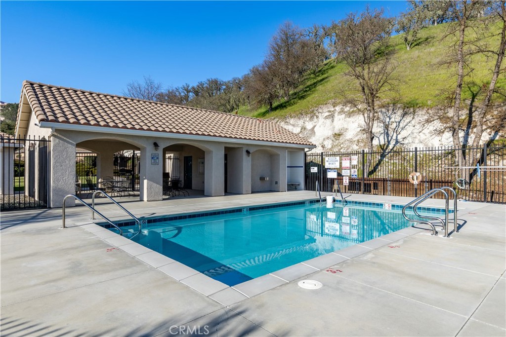 8640 Paseo De Caballo, Atascadero, CA 93422