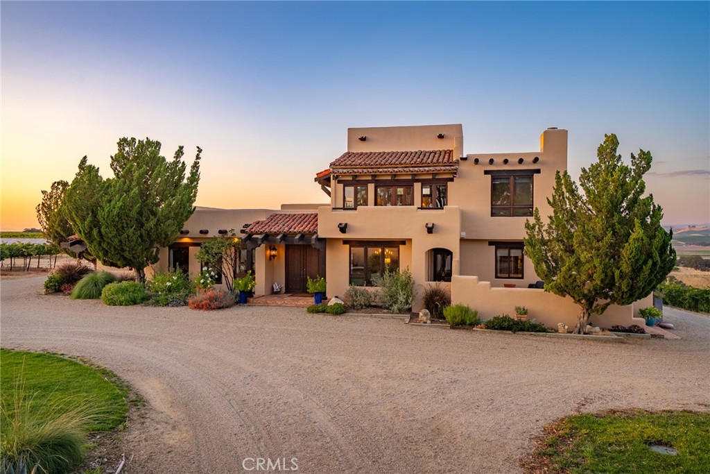7010 Wilderness Ln, Paso Robles, CA 93446