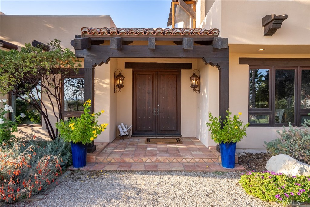 7010 Wilderness Ln, Paso Robles, CA 93446