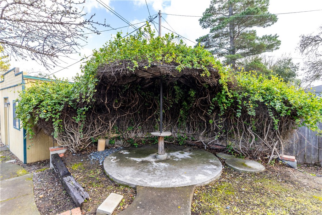 323 Crum, Templeton, CA 93465