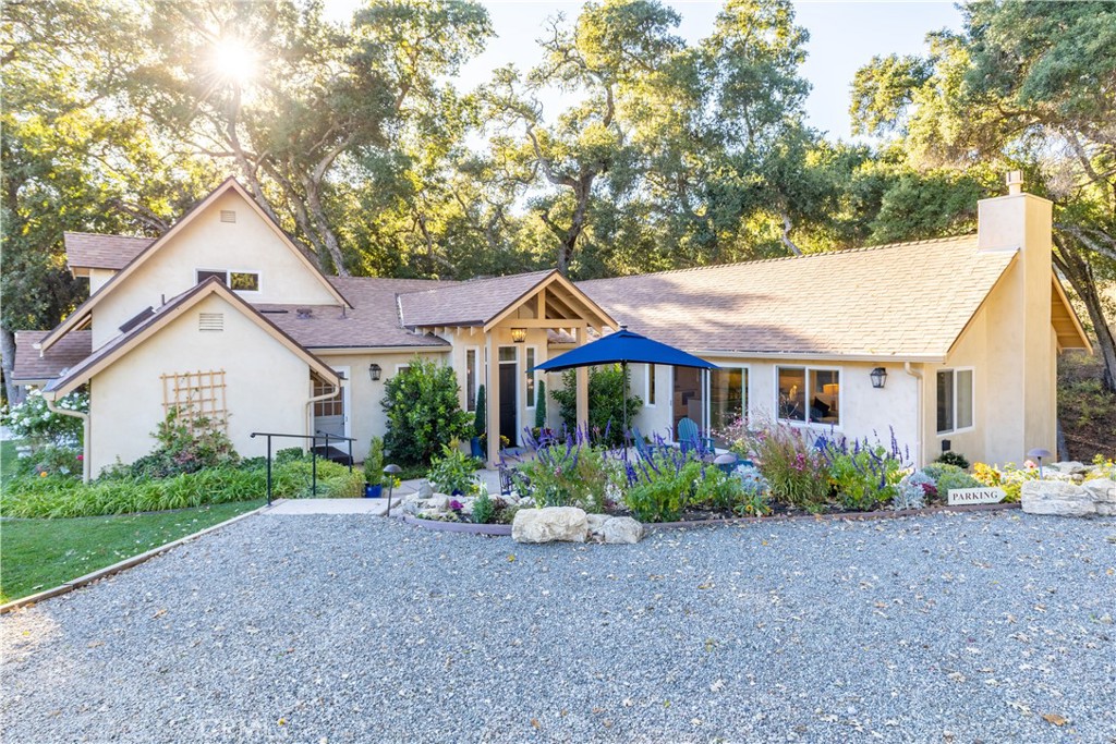 1545 Willow Creek, Paso Robles, CA 93446