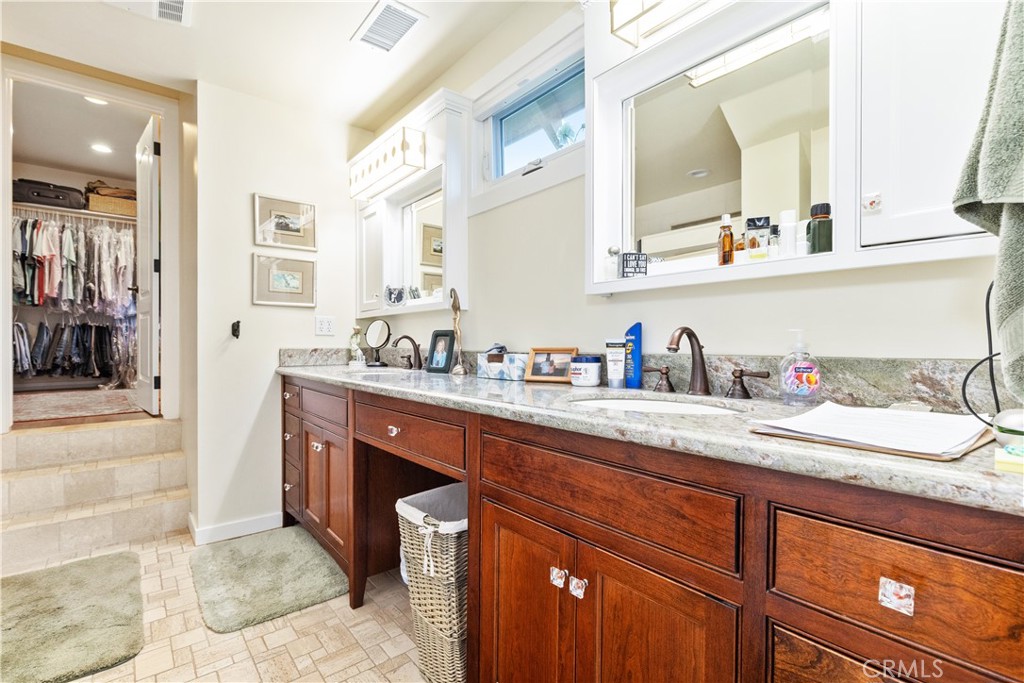 1545 Willow Creek, Paso Robles, CA 93446