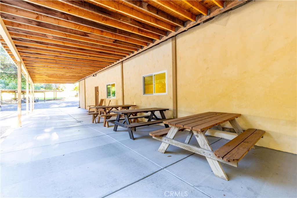 1545 Willow Creek, Paso Robles, CA 93446