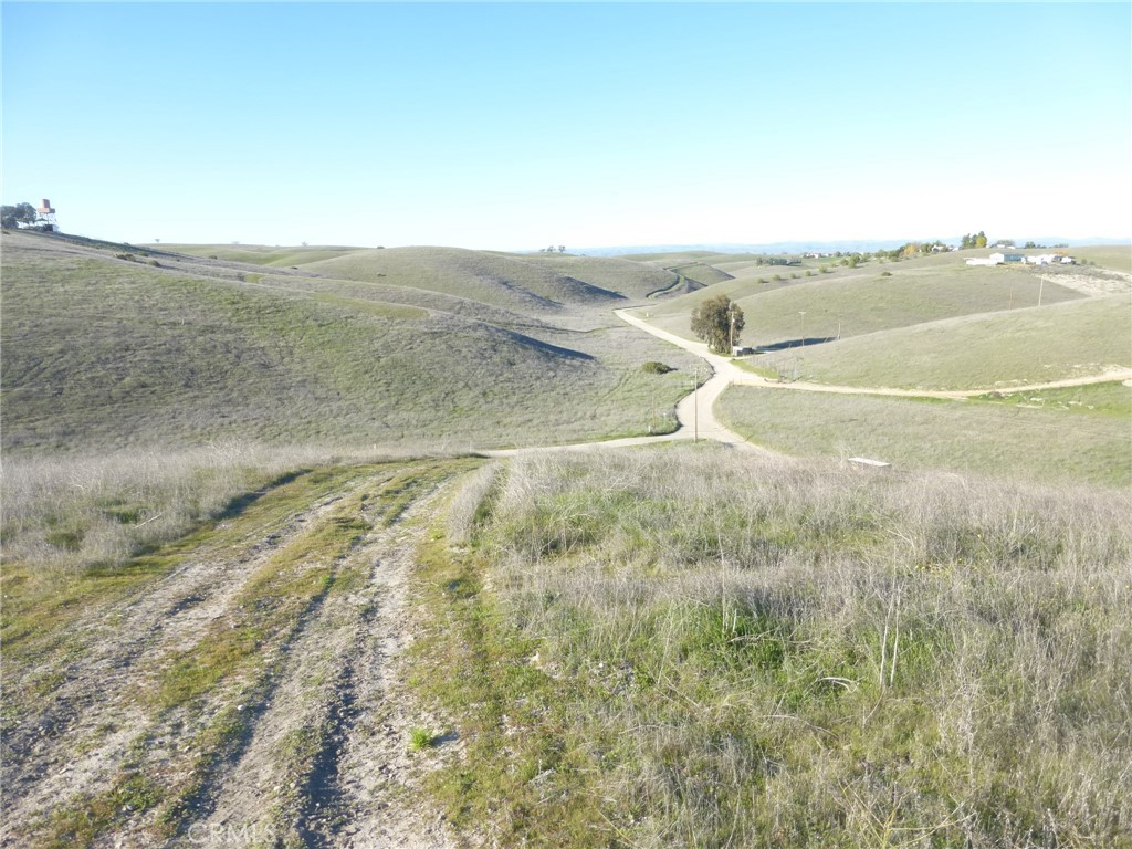 0 Yosemite Pl, Paso Robles, CA 93446