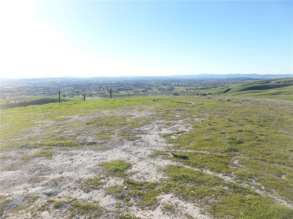 0 Yosemite Pl, Paso Robles, CA 93446