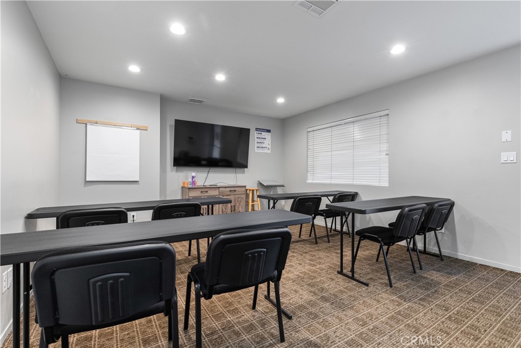 7695 El Camino Real, Atascadero, CA 93422