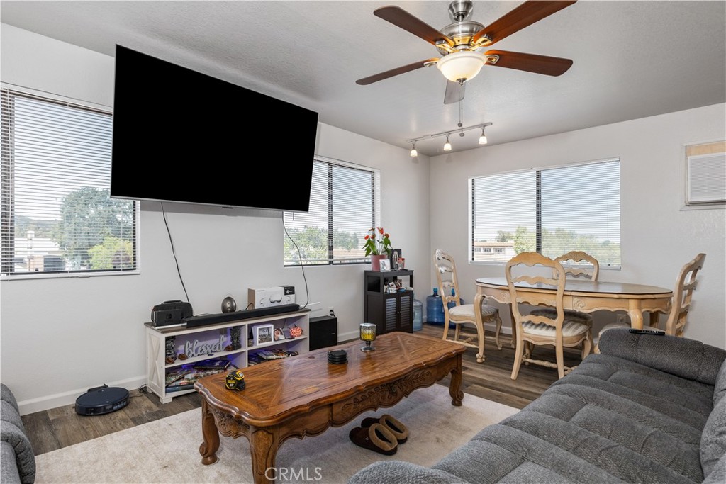 7695 El Camino Real, Atascadero, CA 93422