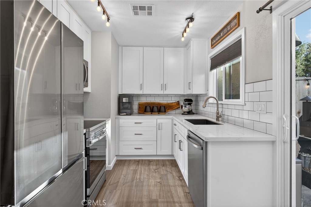 9780 Las Lomas #7, Atascadero, CA 93422