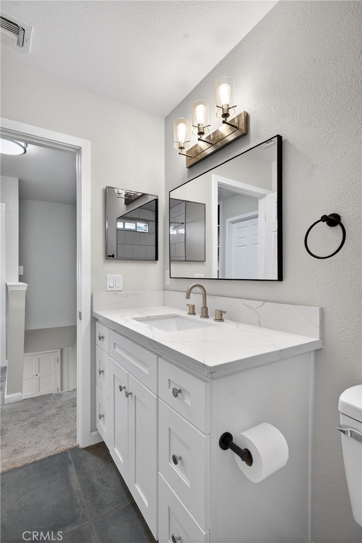 9780 Las Lomas #7, Atascadero, CA 93422