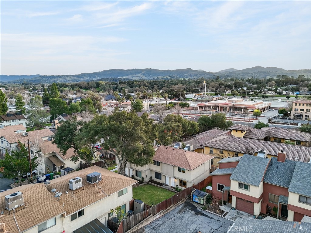 9780 Las Lomas #7, Atascadero, CA 93422