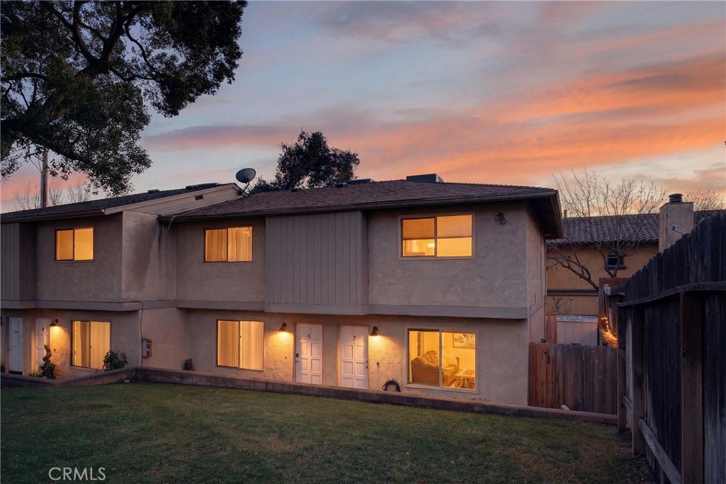 9780 Las Lomas #7, Atascadero, CA 93422