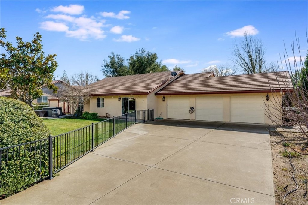 1730 Sandalwood, Templeton, CA 93465
