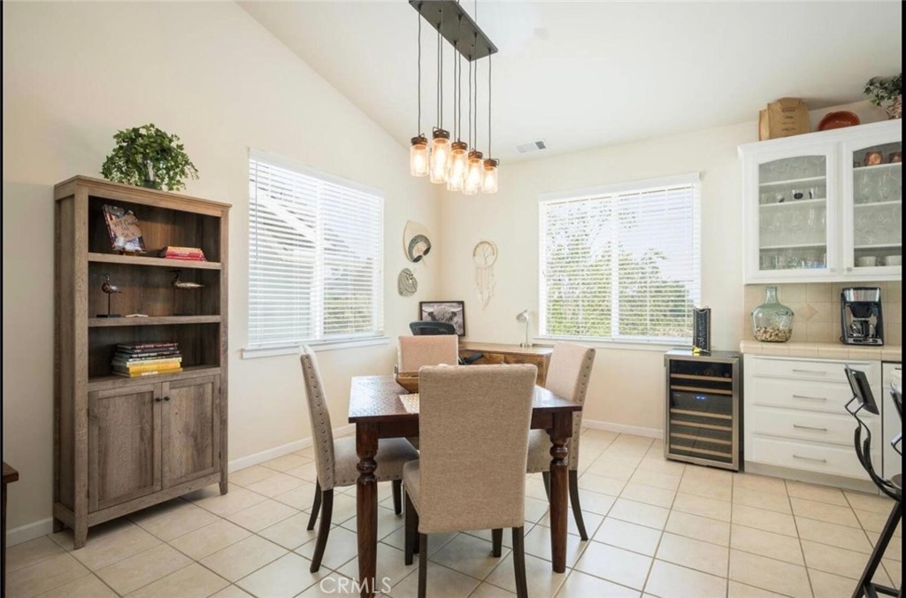 427 Olive St, Paso Robles, CA 93446