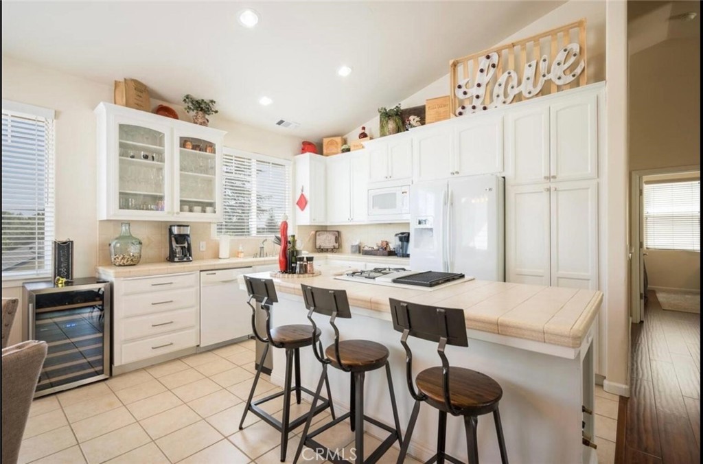 427 Olive St, Paso Robles, CA 93446