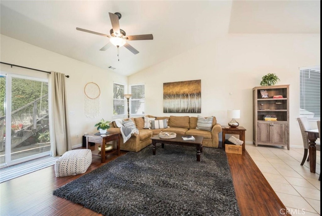 427 Olive St, Paso Robles, CA 93446