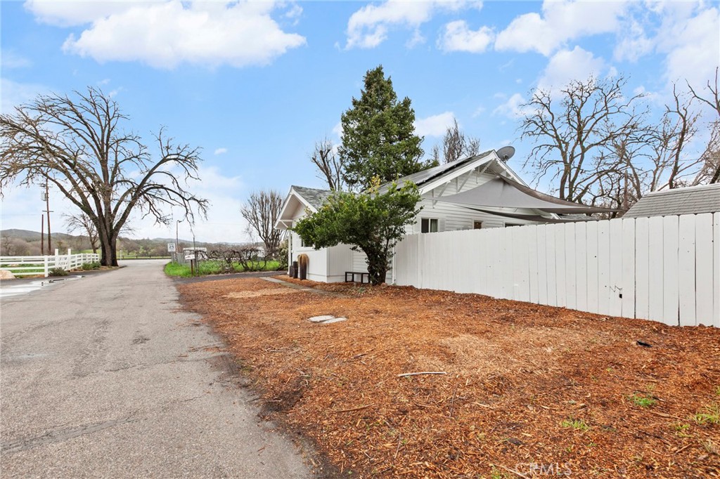 17480 Pine, Atascadero, CA 93422