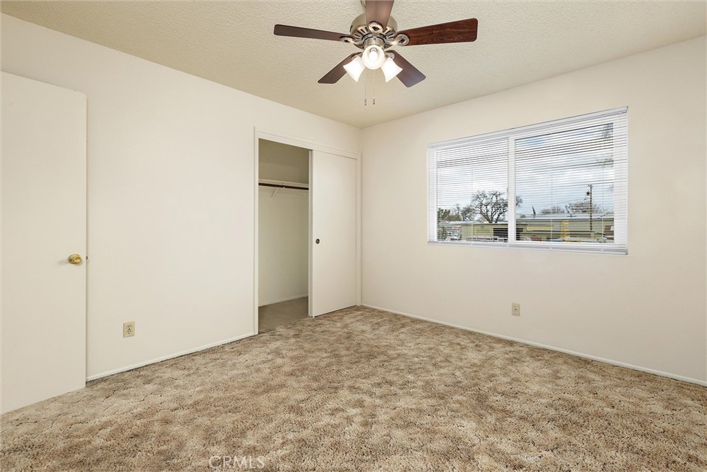 2221 Oak St, Paso Robles, CA 93446