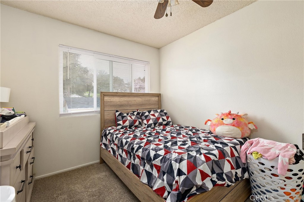 2221 Oak St, Paso Robles, CA 93446