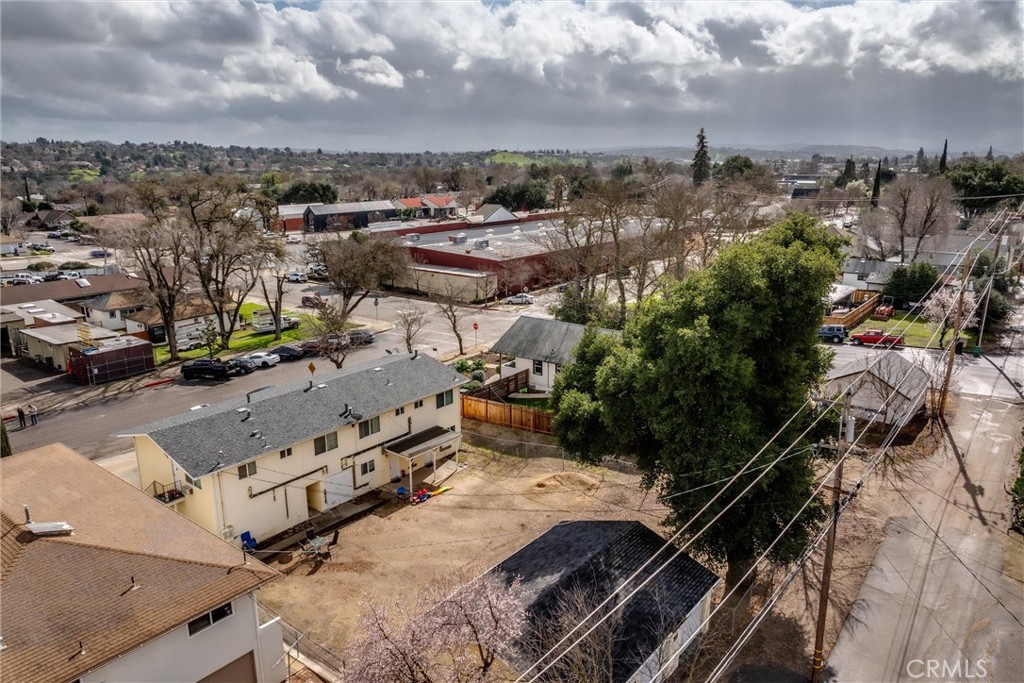 2221 Oak St, Paso Robles, CA 93446