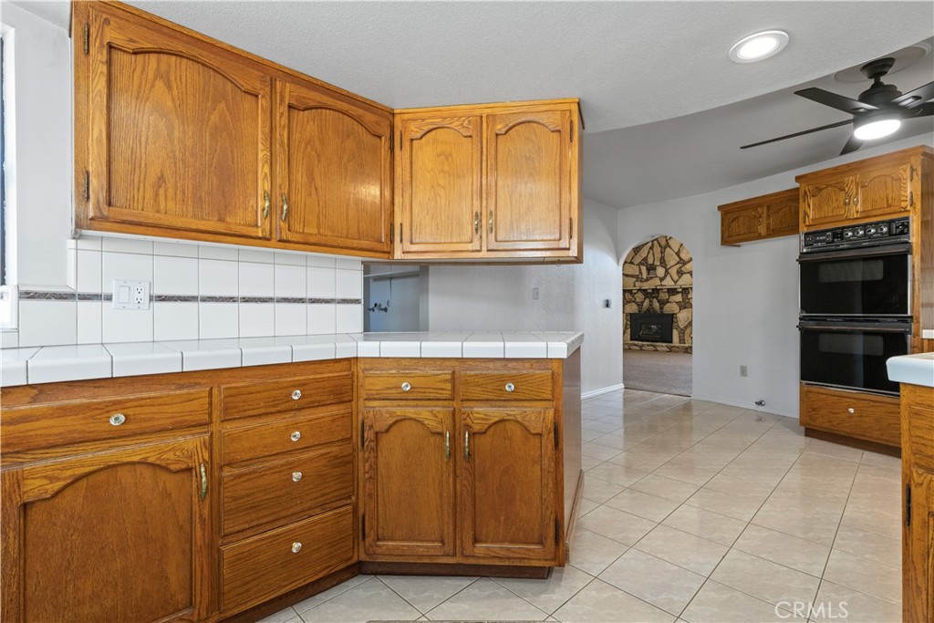 1670 Southfork Pl, Paso Robles, CA 93446