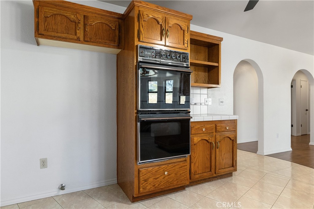 1670 Southfork Pl, Paso Robles, CA 93446