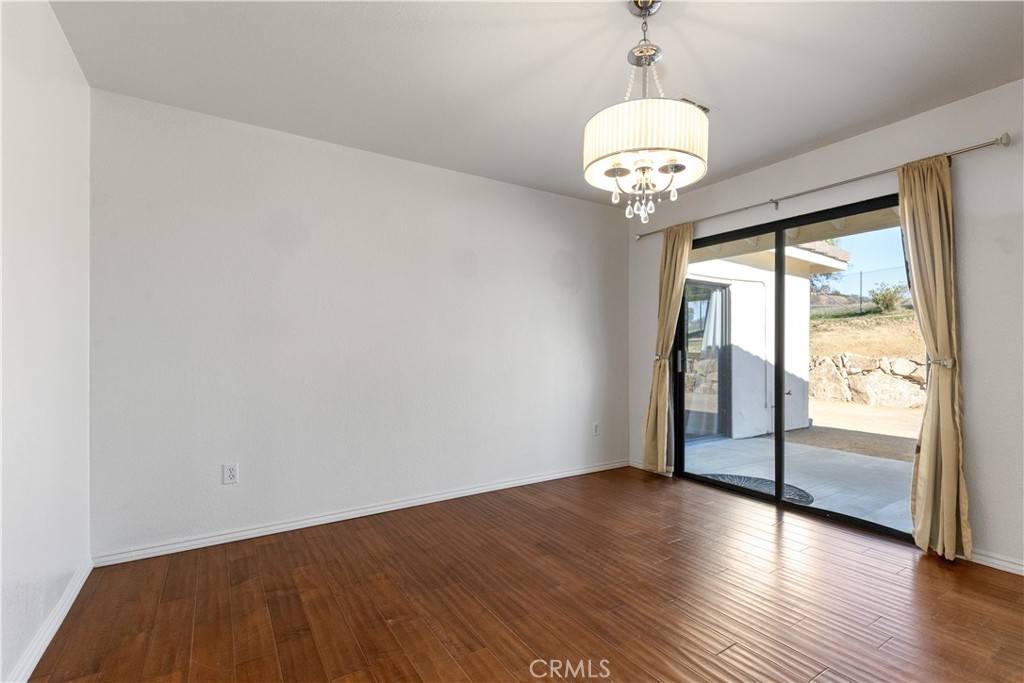 1670 Southfork Pl, Paso Robles, CA 93446