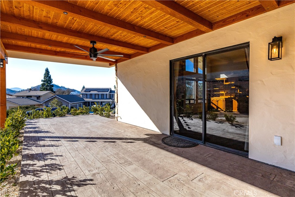 1670 Southfork Pl, Paso Robles, CA 93446