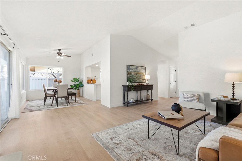 907 Saint Ann Dr, Paso Robles, CA 93446