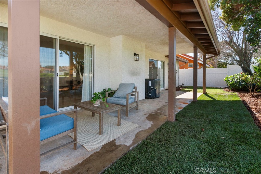 907 Saint Ann Dr, Paso Robles, CA 93446