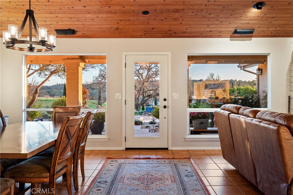 1690 Barley Grain, Paso Robles, CA 93446