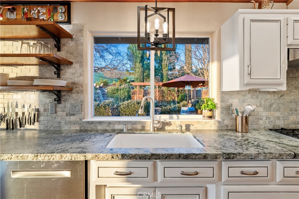 1690 Barley Grain, Paso Robles, CA 93446