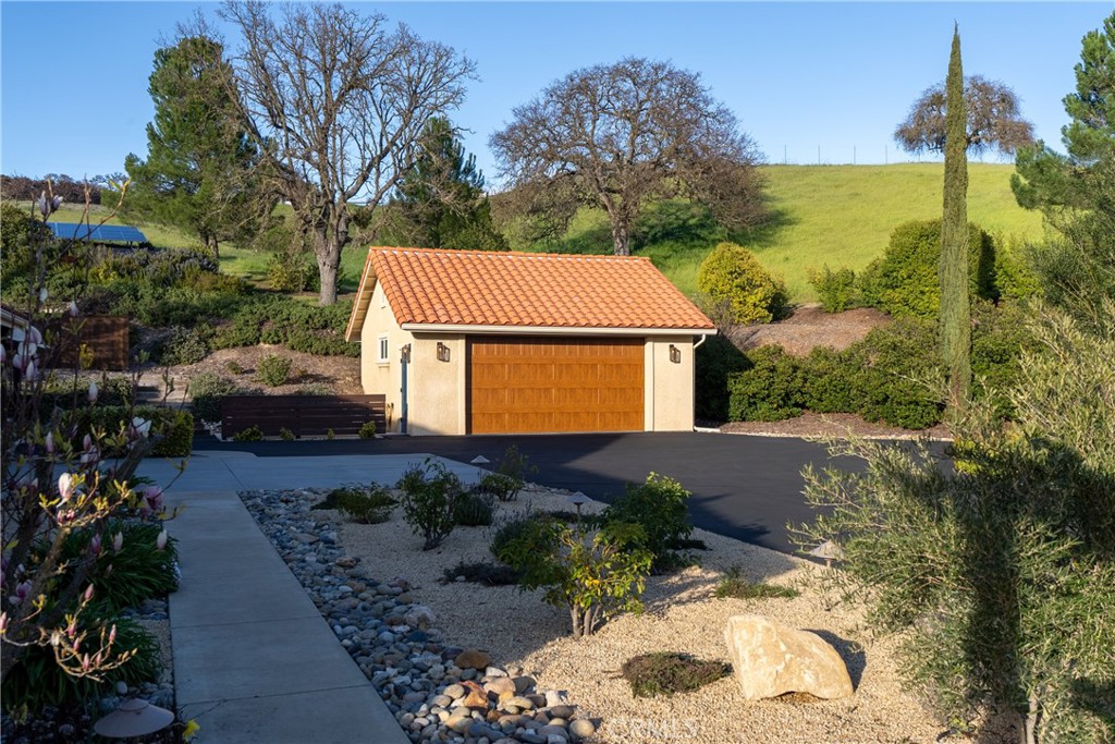 1690 Barley Grain, Paso Robles, CA 93446