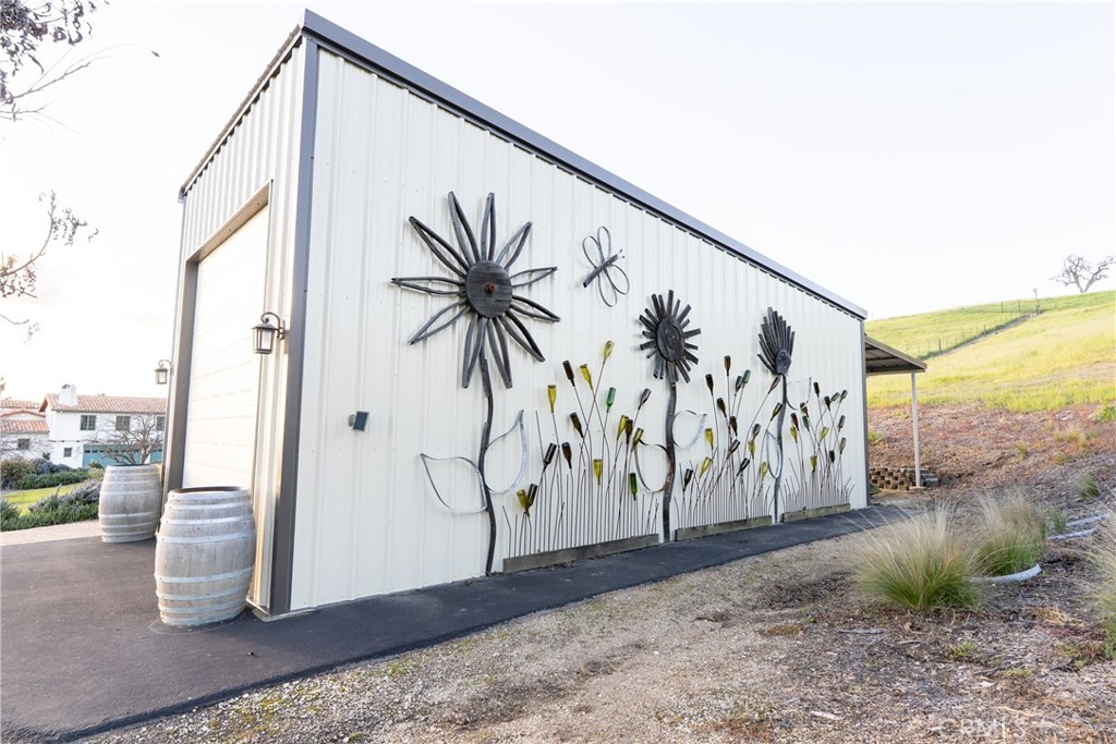 1690 Barley Grain, Paso Robles, CA 93446