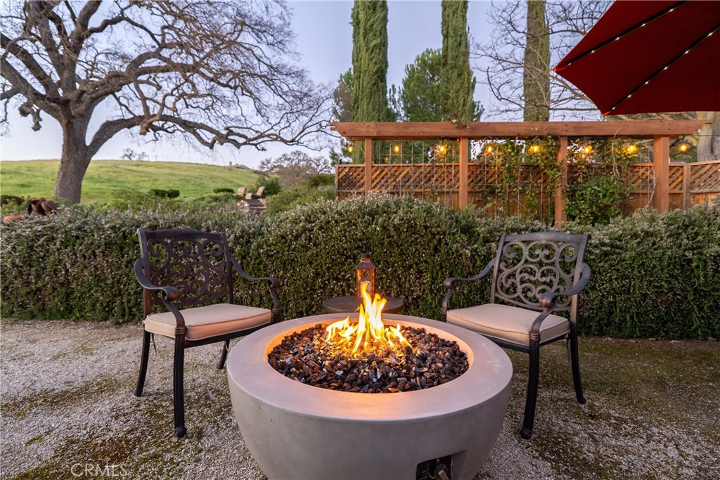 1690 Barley Grain, Paso Robles, CA 93446