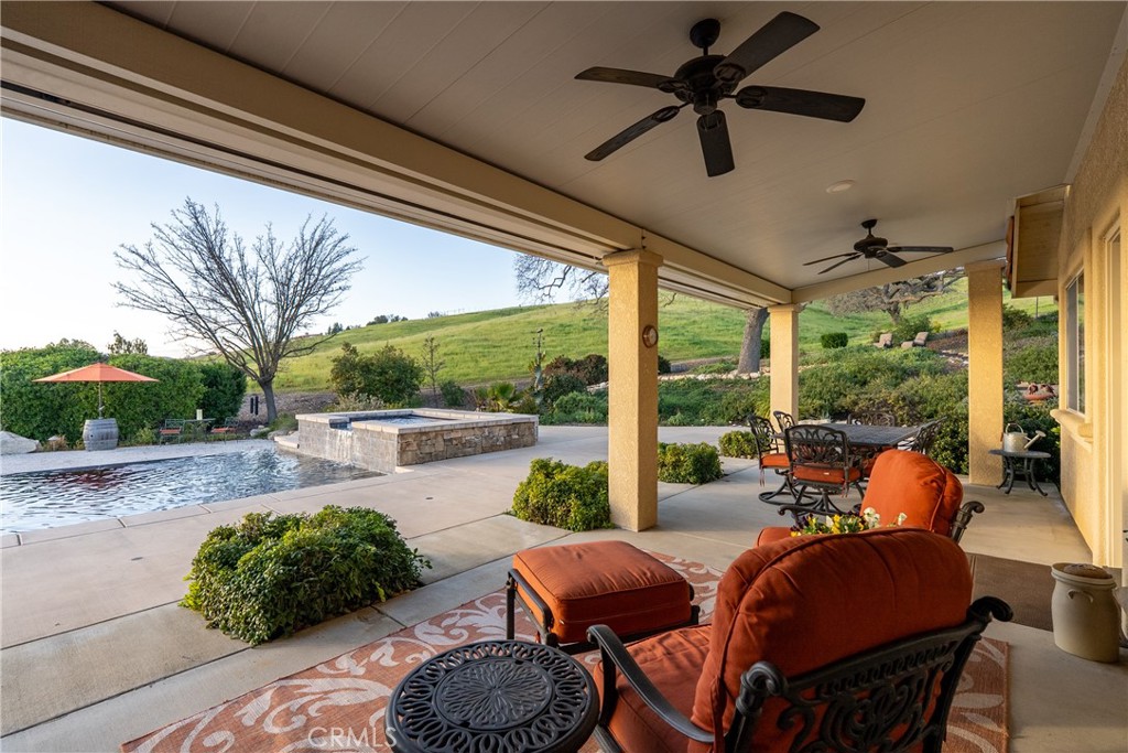 1690 Barley Grain, Paso Robles, CA 93446