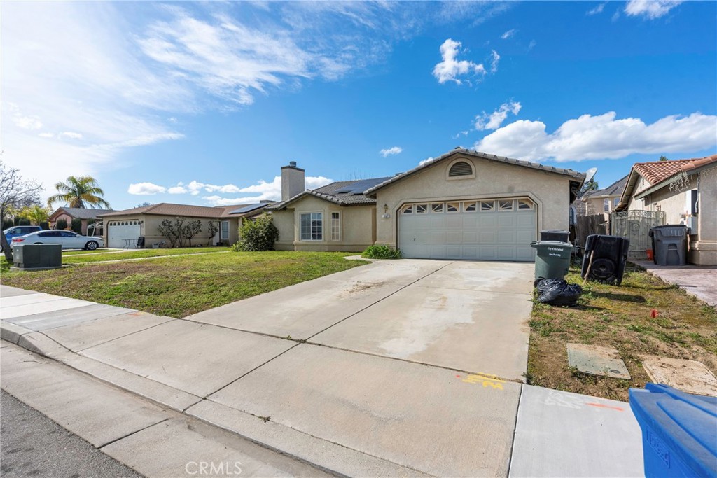 737 Concord Ct, Mcfarland, CA 93250
