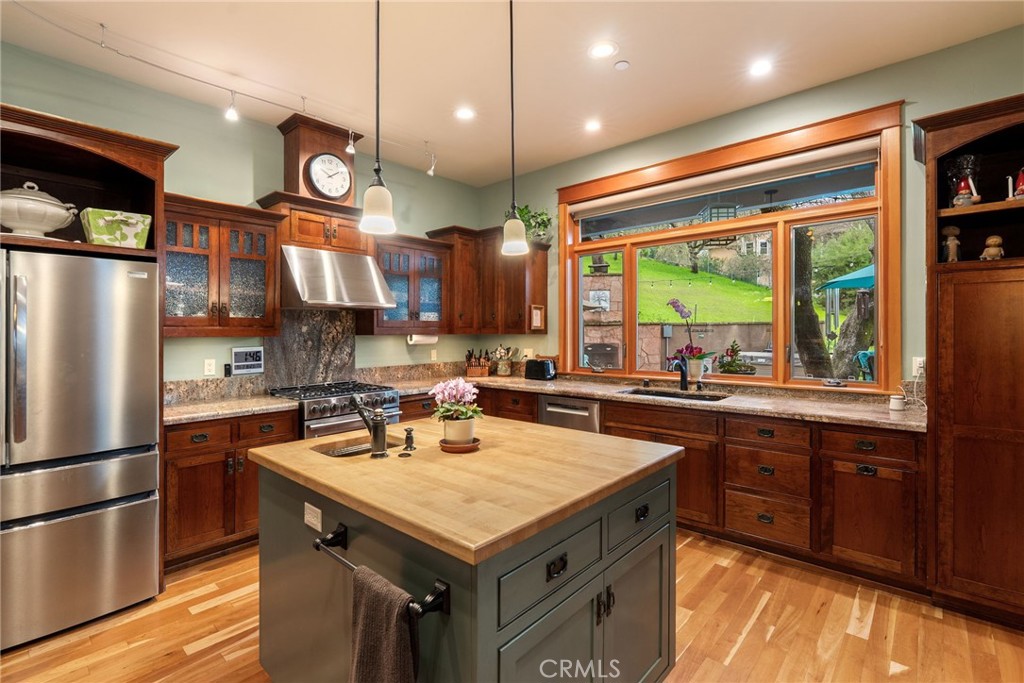 110 11th, Paso Robles, CA 93446