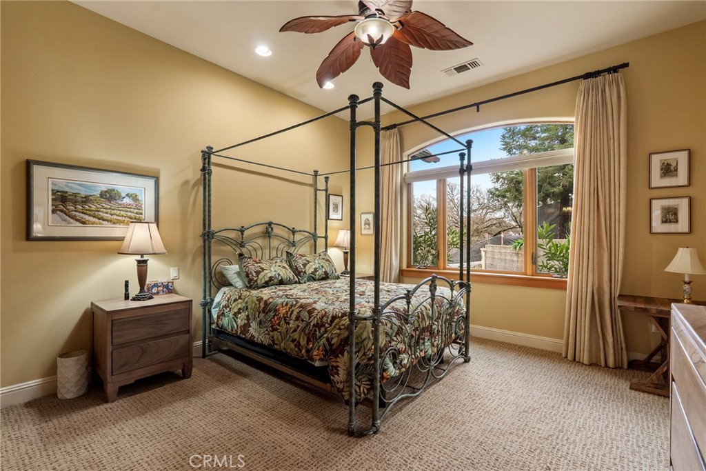 110 11th, Paso Robles, CA 93446