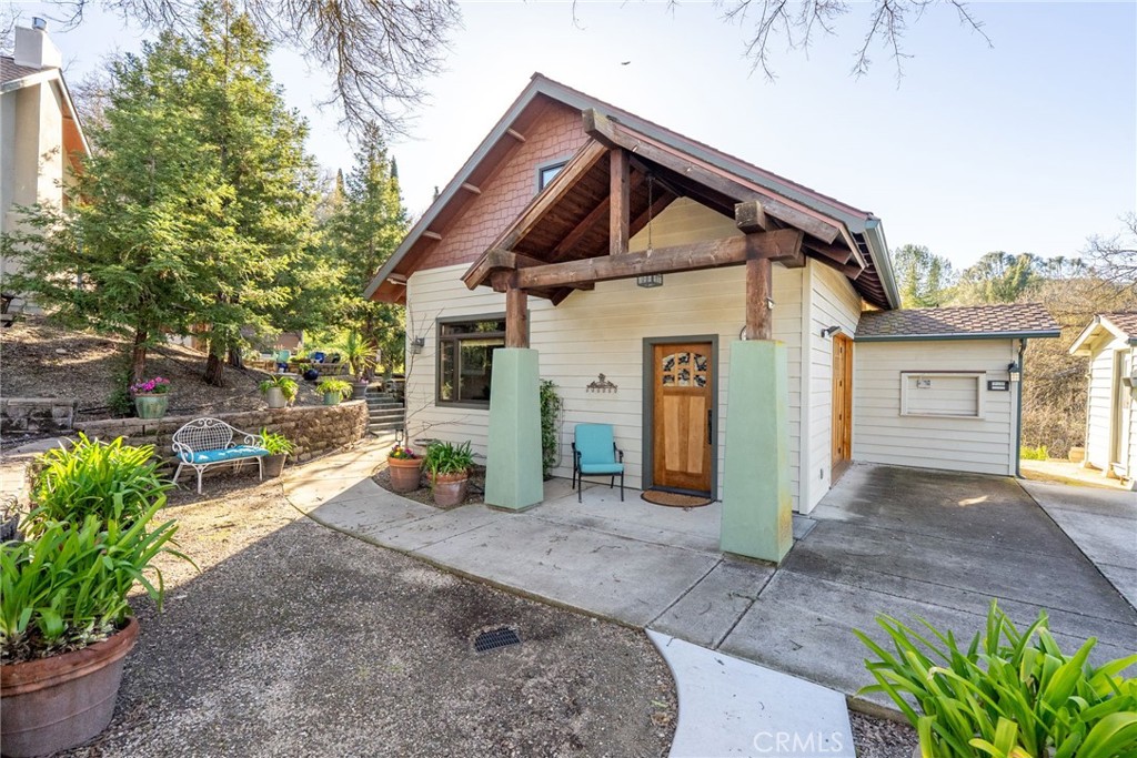 110 11th, Paso Robles, CA 93446